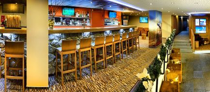 Hotel Fis Lobby