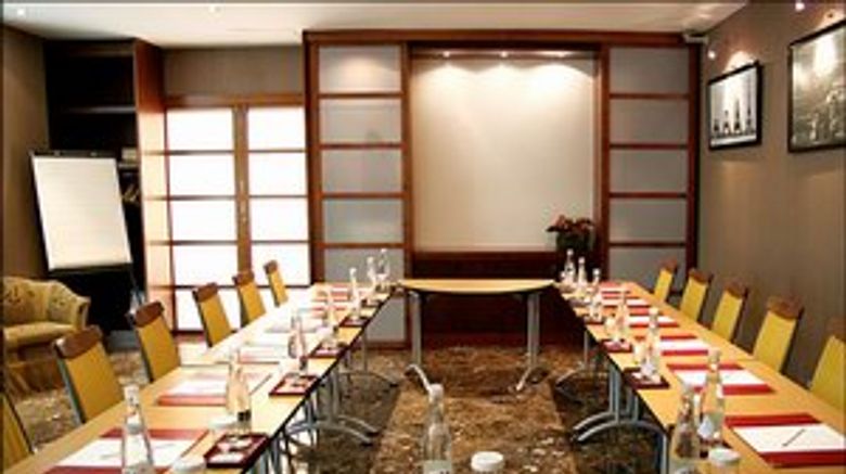 <b>Pavillon Opera Grands Boulevards Meeting</b>