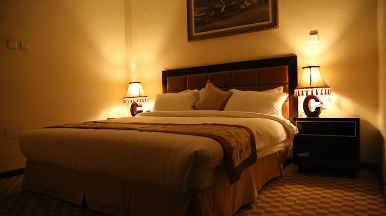 <b>Caravan Hotel Room</b>