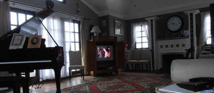 La Corona de Los Santos Lobby