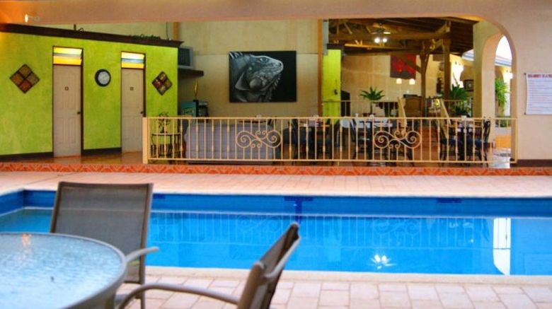<b>Hotel Zima Pool</b>