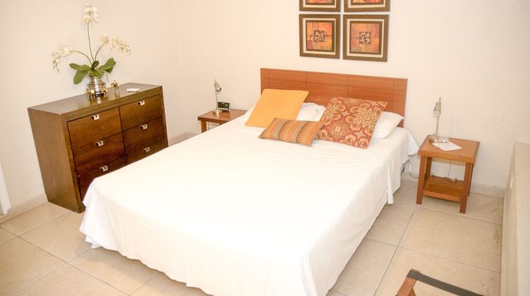 Allamanda Bed and Breakfast Room