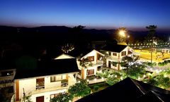 Hunky Dory Resort & Spa