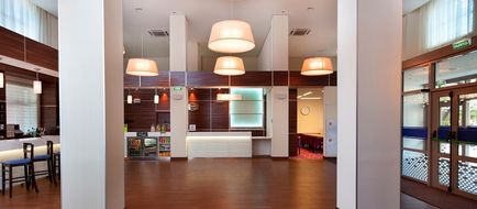 Hampton by Hilton Samara Lobby