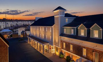 Bristol Harbor Inn