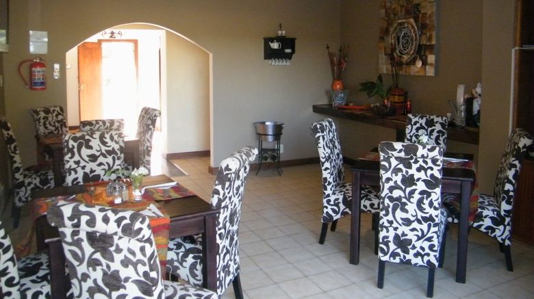 <b>Moonriver Guest House Lobby</b>