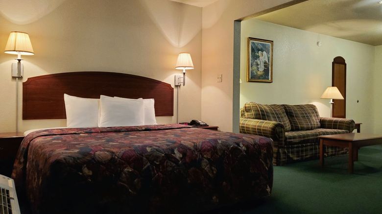 <b>Candlelight Inn & Suites Hwy 69 Suite</b> <b>Candlelight Inn & Suites Hwy 69 Suite</b>