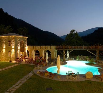 Mantania Tower Pool