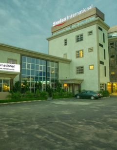 D'Palms Airport Hotel