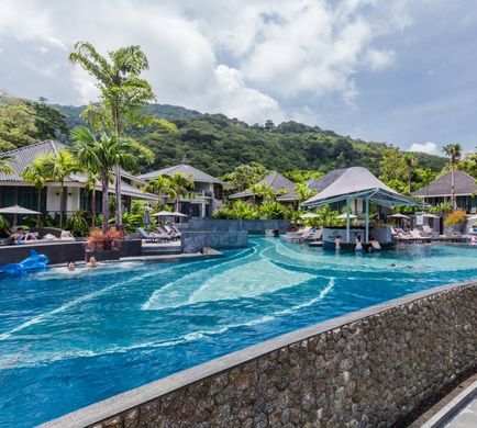Mandarava Resort Karon Beach Pool