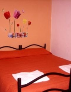 B&B Rome Bed in Art
