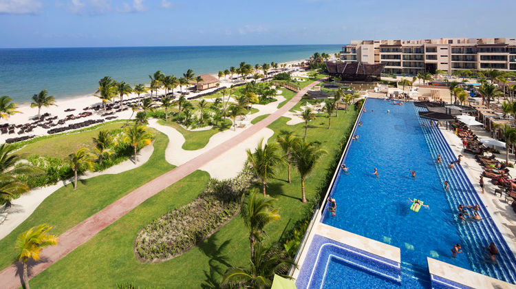Royalton Riviera Cancun Resort & Spa Pool