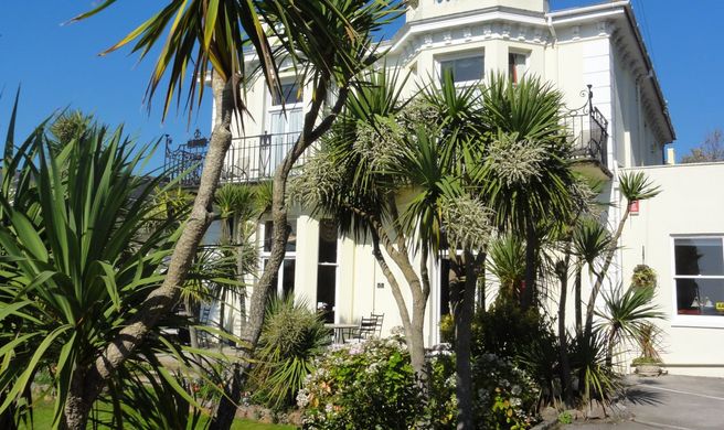 Torcroft Hotel Exterior