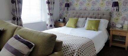 Torcroft Hotel Room