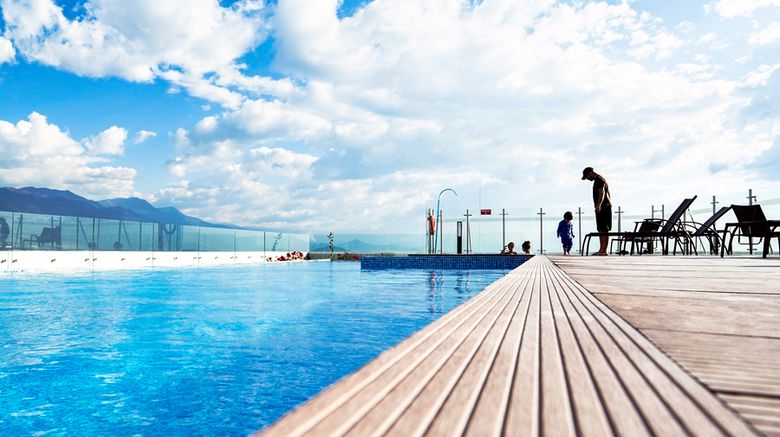 <b>Mocawa Plaza Hotel Pool</b>