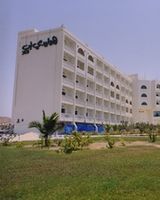 Ramada Almukalla Hotel