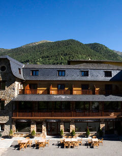 Hotel Niunit