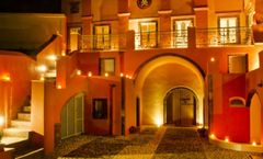 Markezinis Santorini Suites