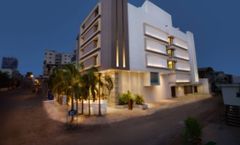 Bizz The Hotel