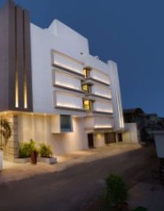 Bizz The Hotel