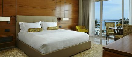 Royal Blues Hotel Room