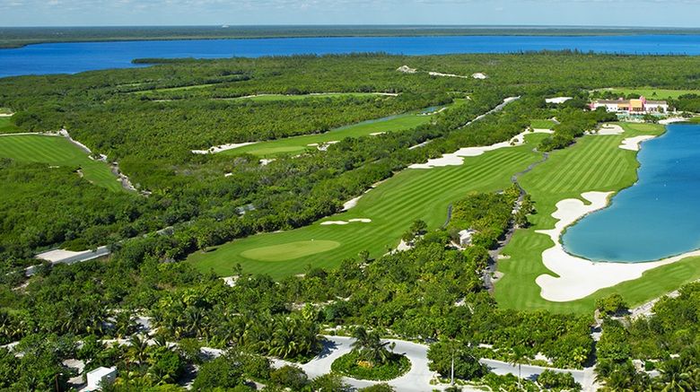 <b>Secrets Playa Mujeres Golf & Spa Resort Golf</b>