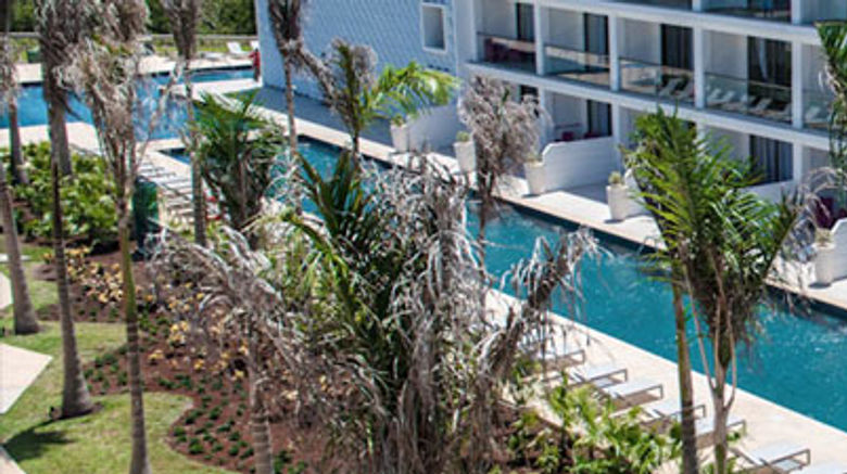 Platinum Yucatan Princess All Suites Exterior