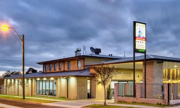 Aastro Dish Motor Inn