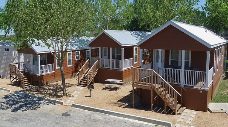 Hill Country Cottage & RV Resort Exterior