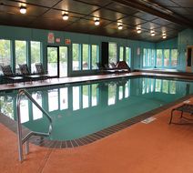 Hill Country Cottage & RV Resort Pool
