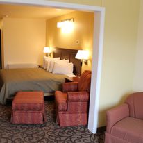 Allanivik Hotel & Salmonberry Suites