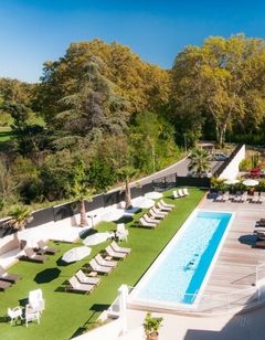 Zenitude Hotel la Valadiere, Ascend Coll