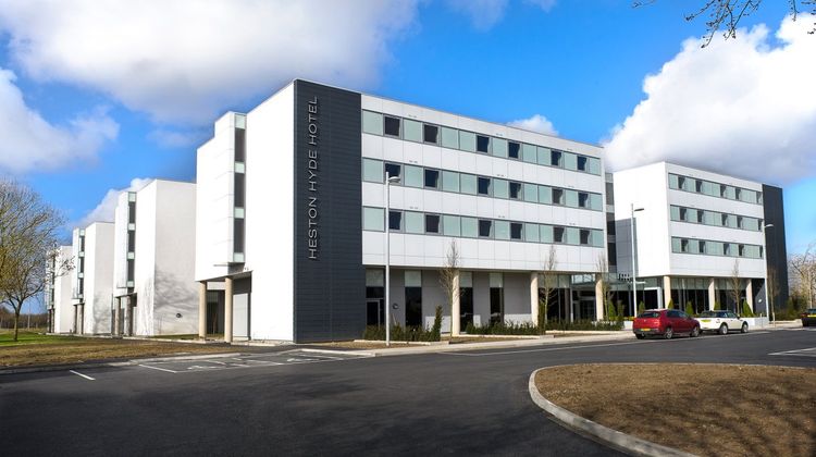 Heston Hyde Hotel Exterior