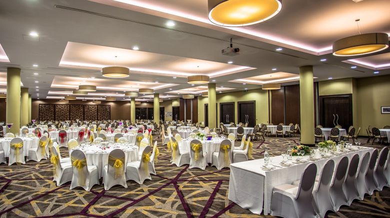 <b>Heston Hyde Hotel Meeting</b>