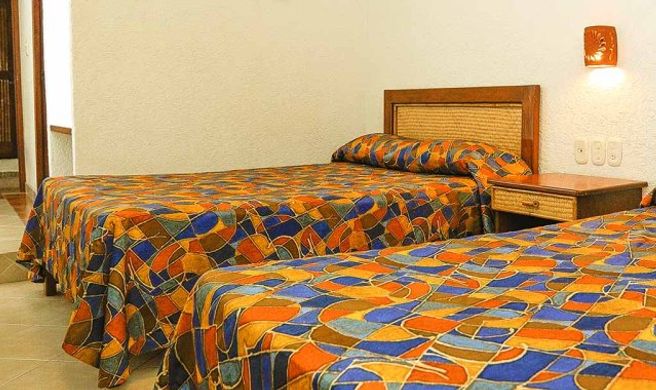 LH Suites Ixtapa Plaza Room