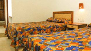 LH Suites Ixtapa Plaza