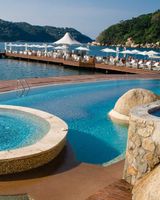 B Pichilingue Condo Hotel