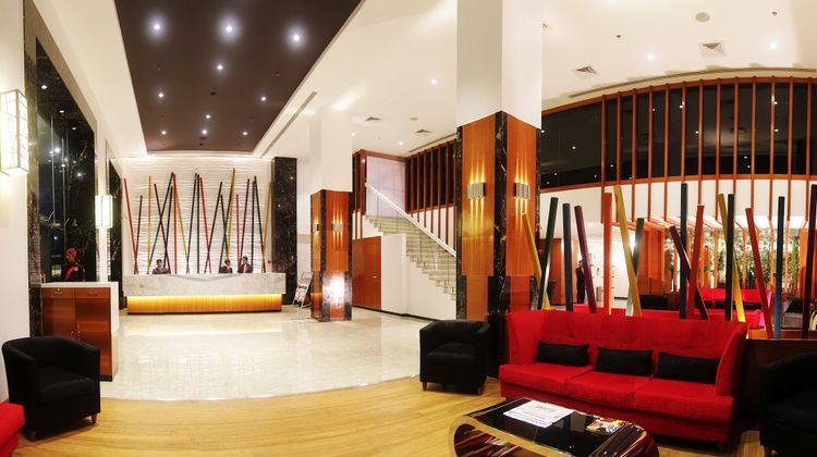 Effotel Hotel by Sayaji Lobby