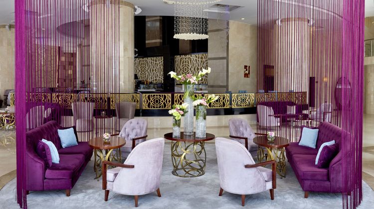 Crowne Plaza Doha West Bay Lobby