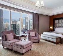 Crowne Plaza Doha West Bay Room