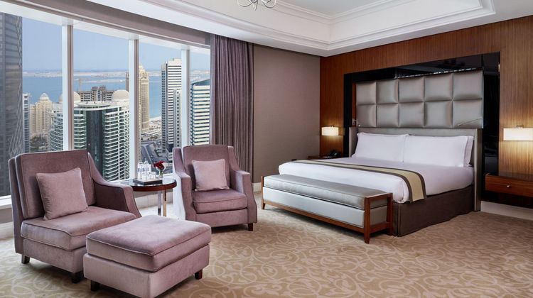 Crowne Plaza Doha West Bay Room