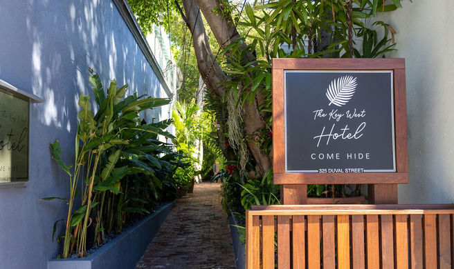 The Key West Hotel Exterior