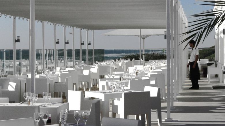 <b>Le Grand Hotel de la Plage Restaurant</b>