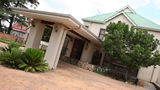CandleWoods Guesthouse Exterior