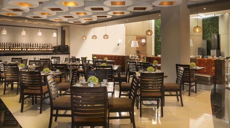 <b>Hotel JF Grand Puebla Restaurant</b>