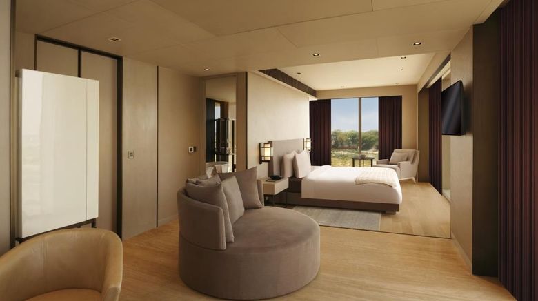 <b>Roseate House New Delhi Suite</b>