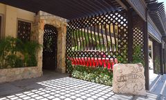 Cabo Vista Hotel