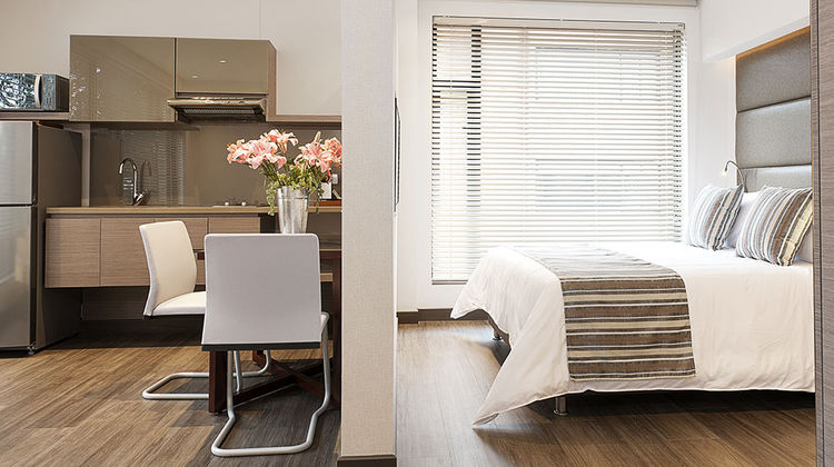 bs Rosales Hotel & Suites Suite
