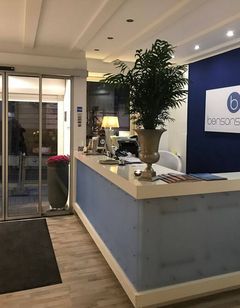 Bensons Hotel