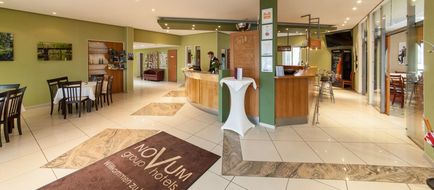 Novum Hotel Seegraben Lobby